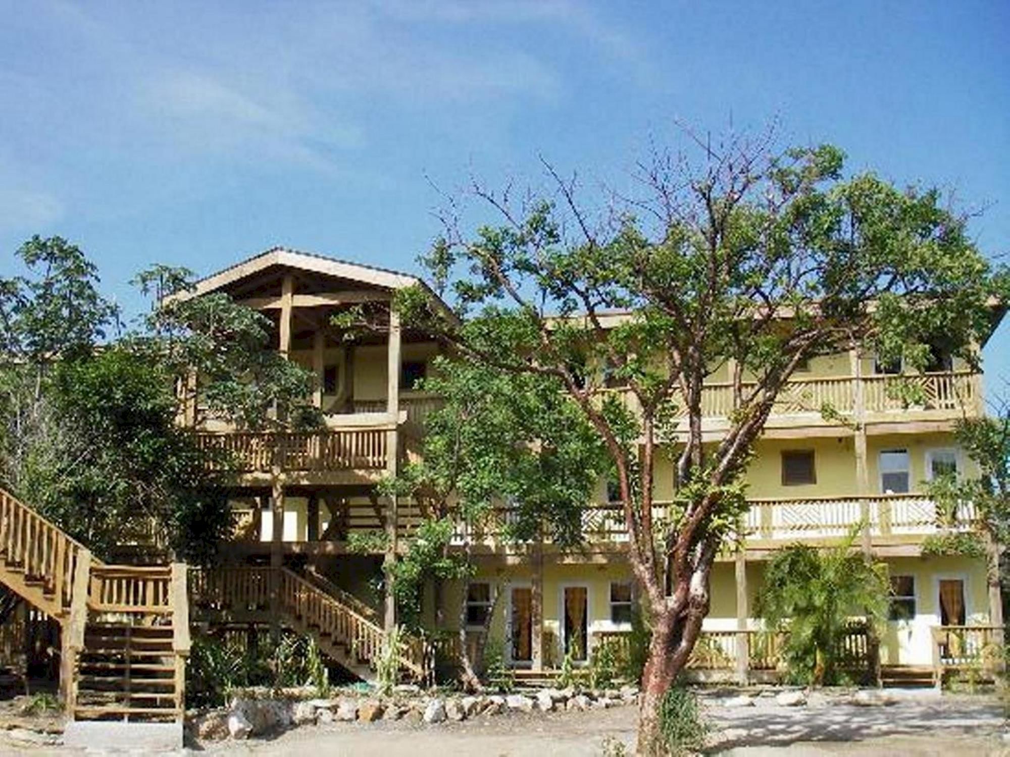 Hotel Posada Las Orquideas,West End Exterior photo